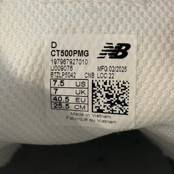 New Balance Gray Cream Unisex T500 Sneakers Mens 7.5 Womens 9.5 main image 9